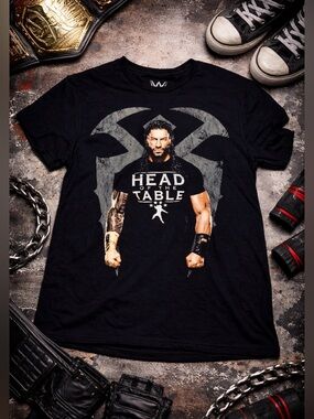 WWE Roman Reigns Head of the Table Graphic Tee Black Size Small